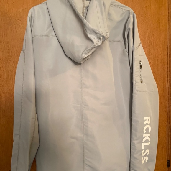 Young and Reckless's Core Windbreaker - Picture 4 of 6